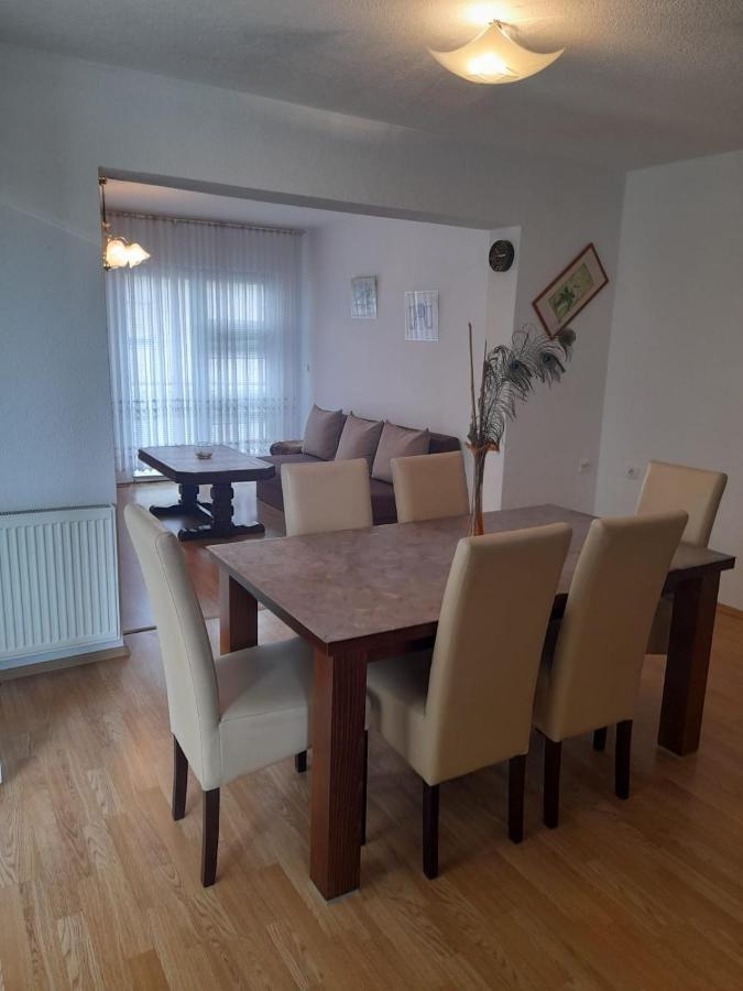 Apartman Sana Lux Sanski Most Exterior foto